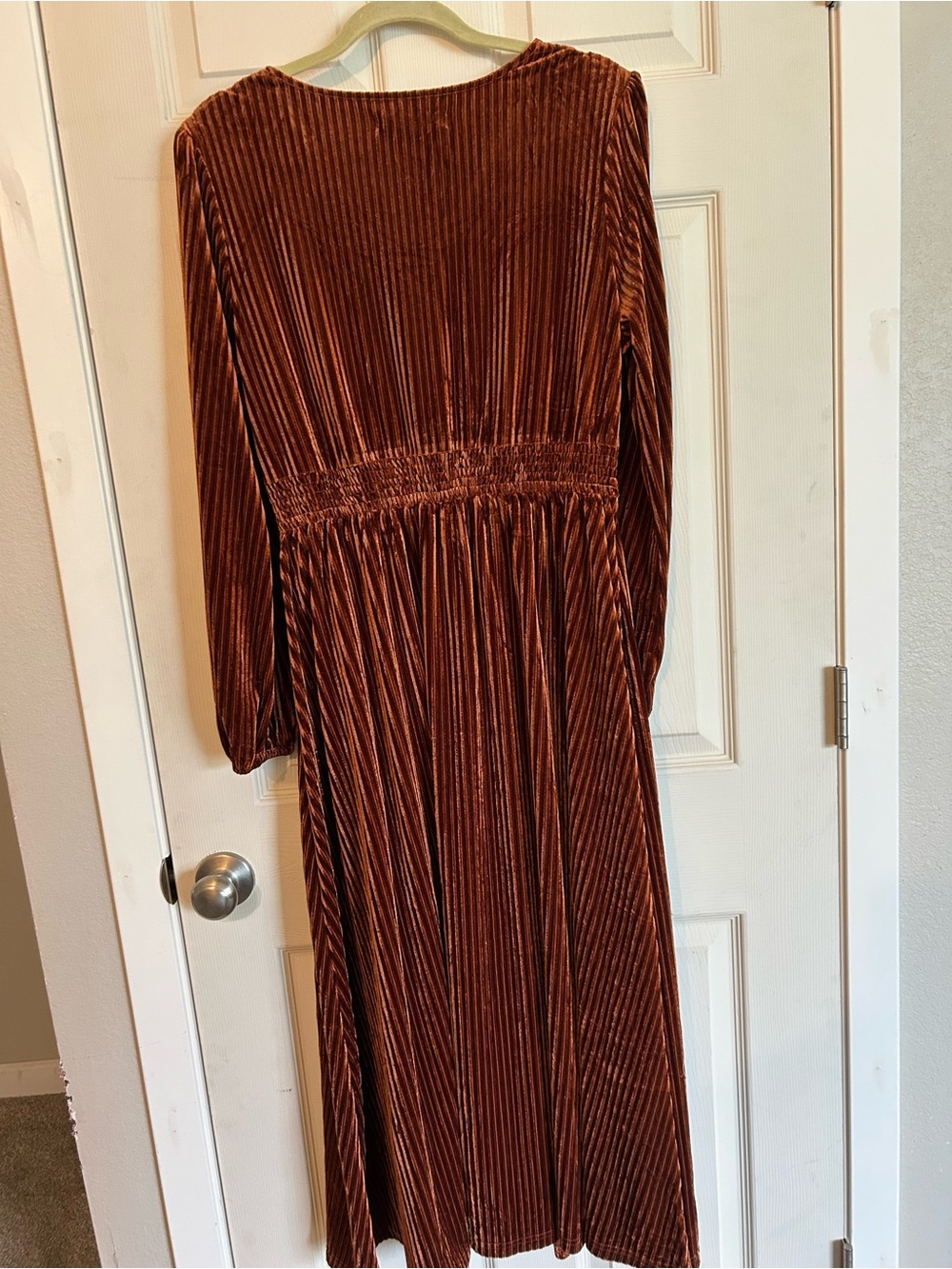 Zalika Rust Velvet Long-Sleeve Midi Dress with Smocked Waist Xl - Picture 3 of 6